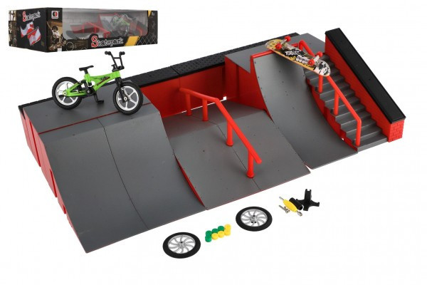 Skatepark - rampy, kółko do palców, deskorolka plastikowa z akcesoriami 2 kolory w pudełku 43x25x12cm