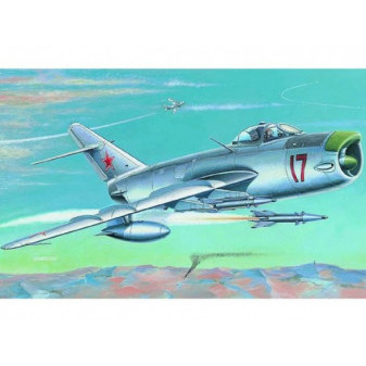 Model MIG 17 PF/PFU/lim 6M 24x19,8cm w pudełku 35x22x5cm