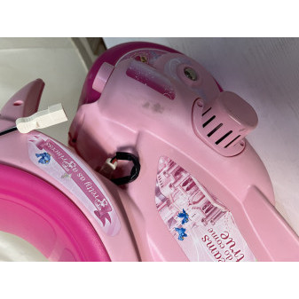 Injusa Elektryczny motocykl SKUTER DISNEY PRINCESS 6V