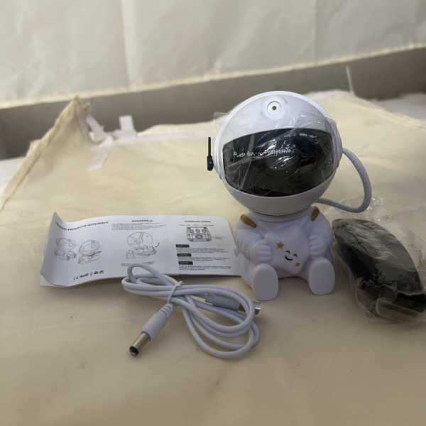 Projektor Aga Star Siedzący astronauta z pilotem Star 2DZ031