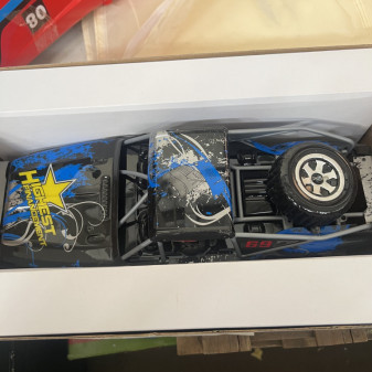 Samochód RC Aga 104310 4WD 48 cm 1:10 2DZ044
